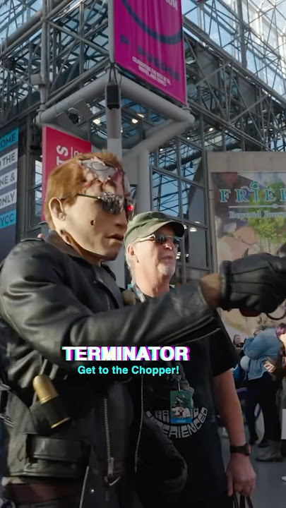Fly Ty Debuts T-800 Terminator 2 Cosplay Having The paparazzi Go CRAZY at New York ComicCon (2023)
