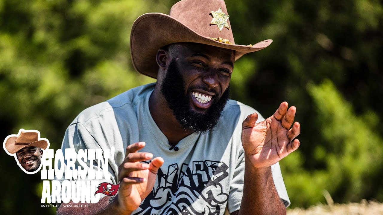 Horseshoes with Leonard Fournette | Horsin’ Around with Devin White