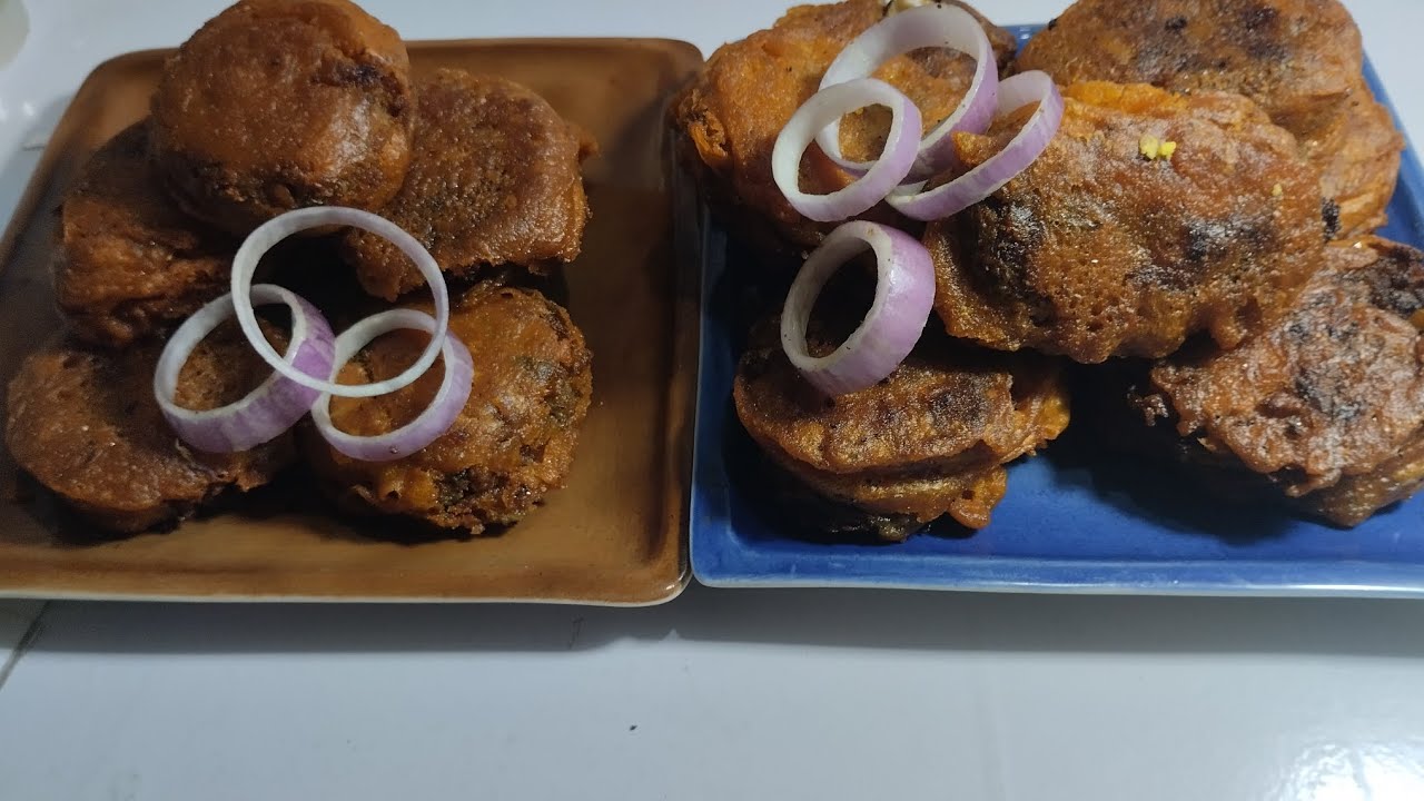 খুবই মজার দুটো রেসিপি একই সঙ্গে আলুর পেয়াজু এবং  আলুর বল রেসিপি। 