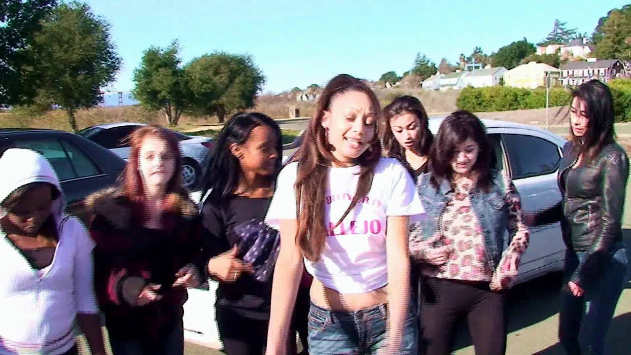 "ITTY BITTY CITTY" (VALLEJO) (OFFICIAL VIDEO) BY DOWNNDIRTY YouTube