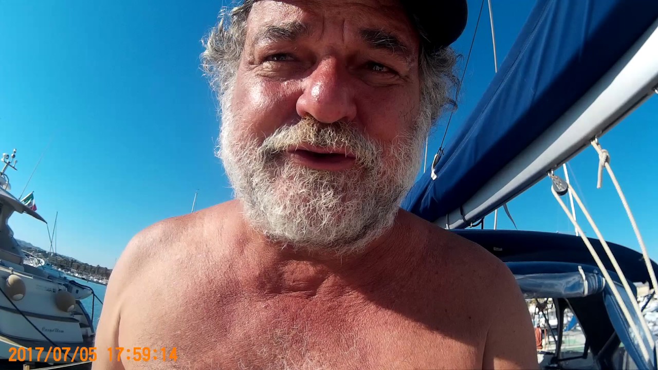 ⁣Arrivato nel porto di San Leone (Agrigento)