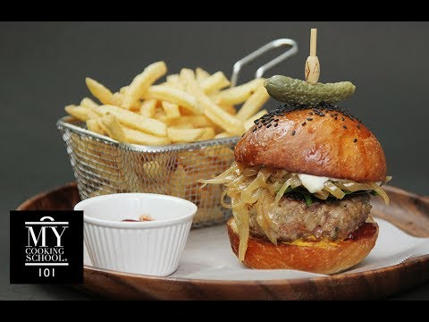 HAMBURGER : The Ultimate Burger Patties (เบอร์เกอร์สูตรกลมกล่อม)