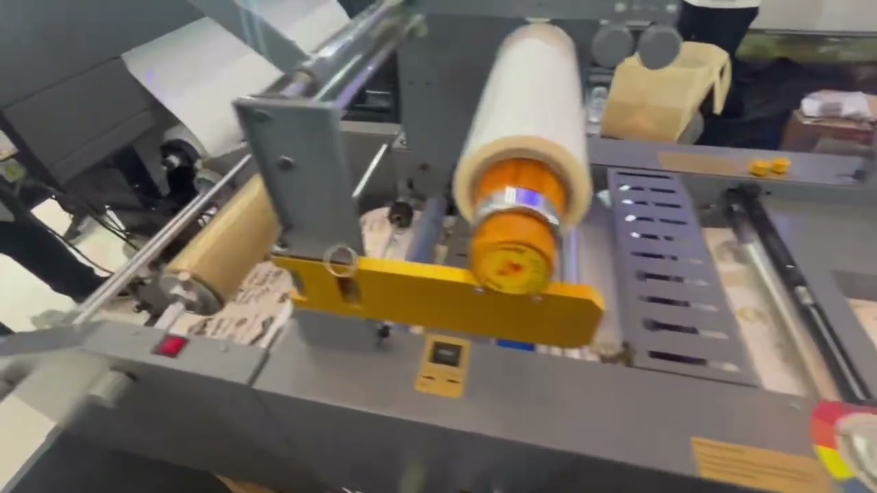 Vicut autoamtic laminting machine VL-450X 