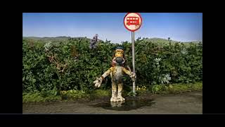 Shaun The Sheep In The Doghouse