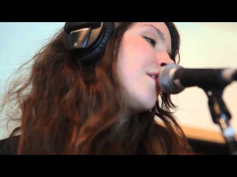 Widowspeak - The Swamps (Live on KEXP)