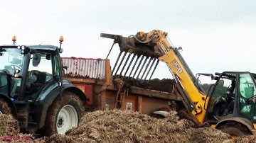 Muck Loading and Spreading - JCB and Valtra action.