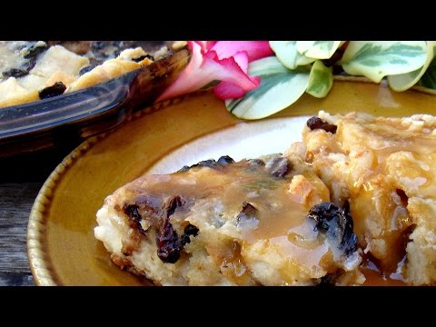 BREAD PUDDING WITH VANILLA SAUCE