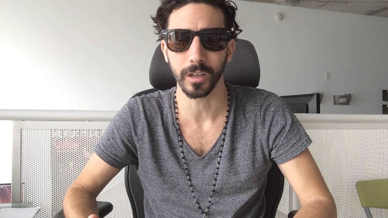 ray ban wayfarer style sunglasses