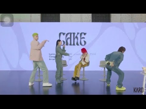 KARD AND THEIR CAKE 🍑