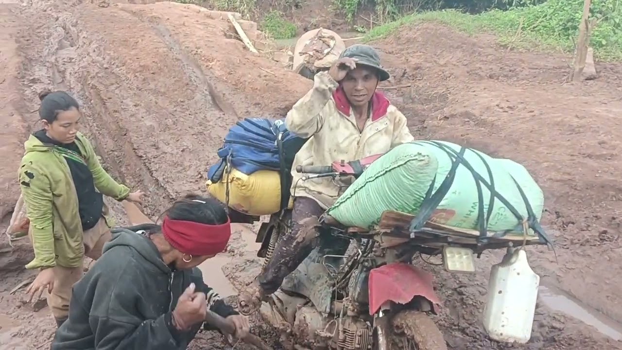 Cuộc sống người Bru hăng ngay