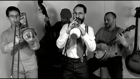 SWEET SUE (Perry Gordon & His Rhythm Club).