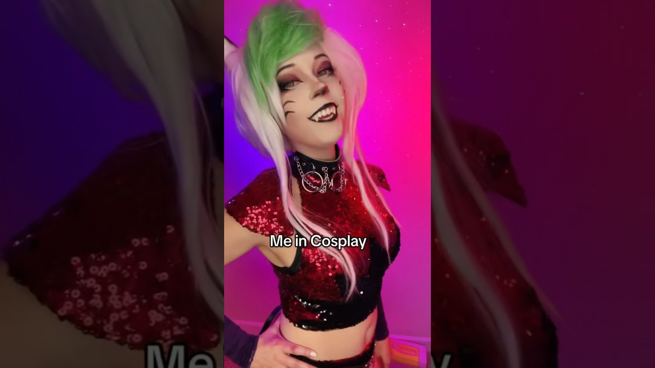 In Vs. Out of Cosplay 😅 #fnaf #roxannewolf #fnafsecuritybreach #fivenightsatfreddys #fnafcosplay