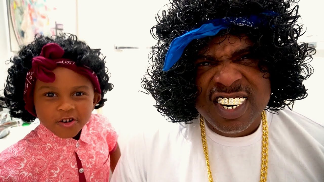 ACTING HOOD PRANK ON MOM *HILARIOUS*