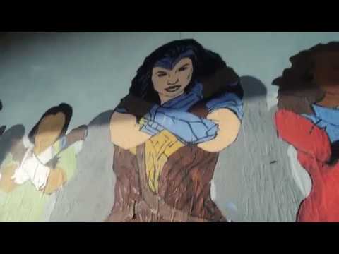 Colectivo Moriviví - Mural de Wonder Woman - Puerto Rico