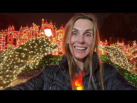 Disneyland Merriest Nights special Disney Christmas event and parade California w/ Mummy and Ozzie