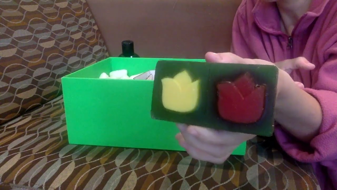 Lush XL March Box Unboxing
