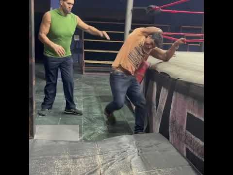 cylinder challenge with the great Khali 🤣🤣#short