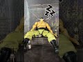 【ONE PIECE / Stop Motion】白ひげ爆睡中、ゾロがまさかのヒゲでトレーニング!?