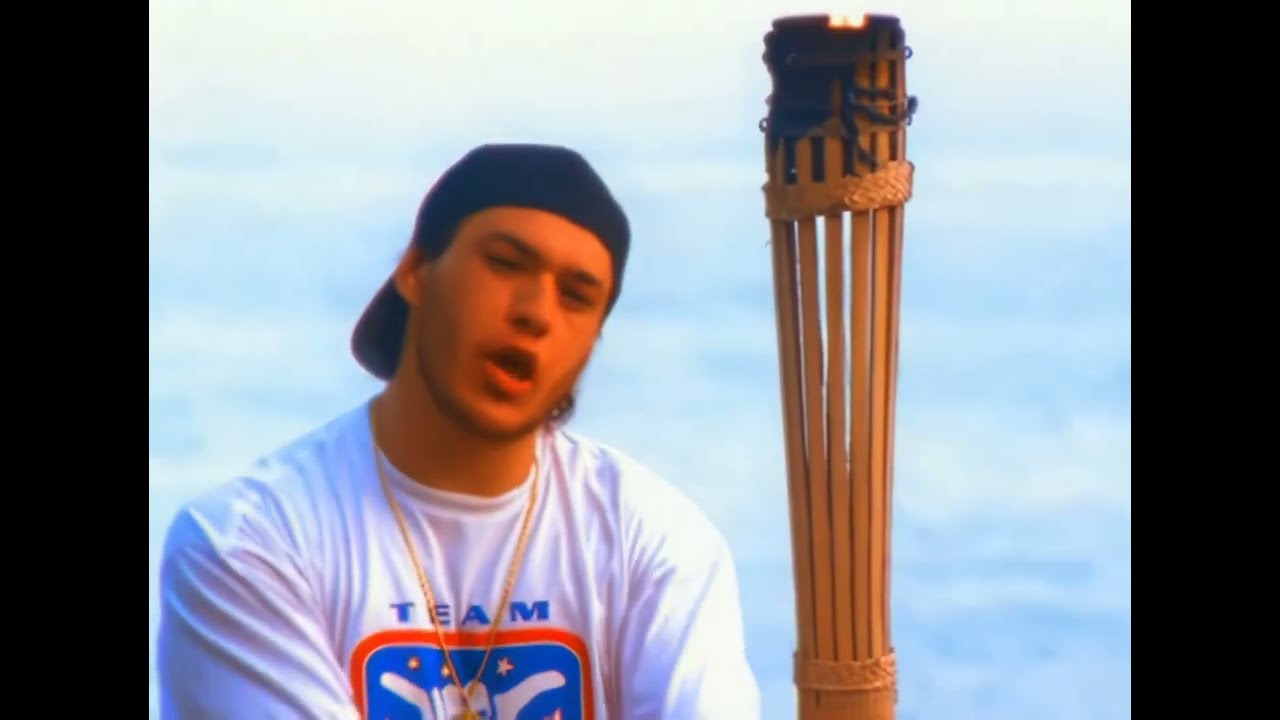 Charlie Brown Jr - Zóio D Lula (Video Oficial HD)