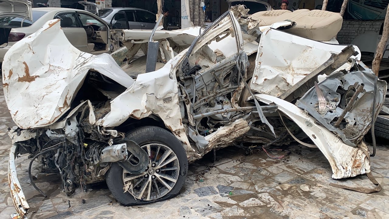 Total Loss Toyota Corolla Full Restoration Amazing Repairing By Auto Master Workshop 