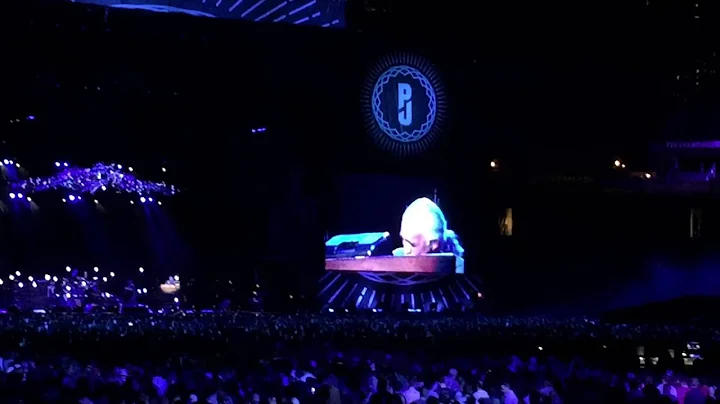 Pearl Jam - (solo Boom) Crazy Mary - Wrigley Field...