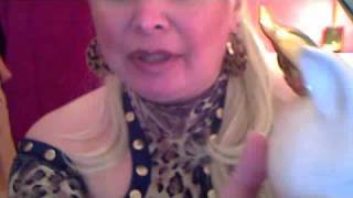 Geldherrintyah Luxuslady Herrin Domina Moneydom Moneyslavery Zahlschwein Paypig Moneypig Geld