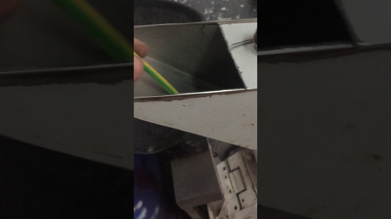 Piccolo trita cavi di rame