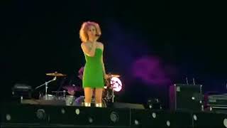Hooverphonic - Magenta (live at Rock Werchter 2006)