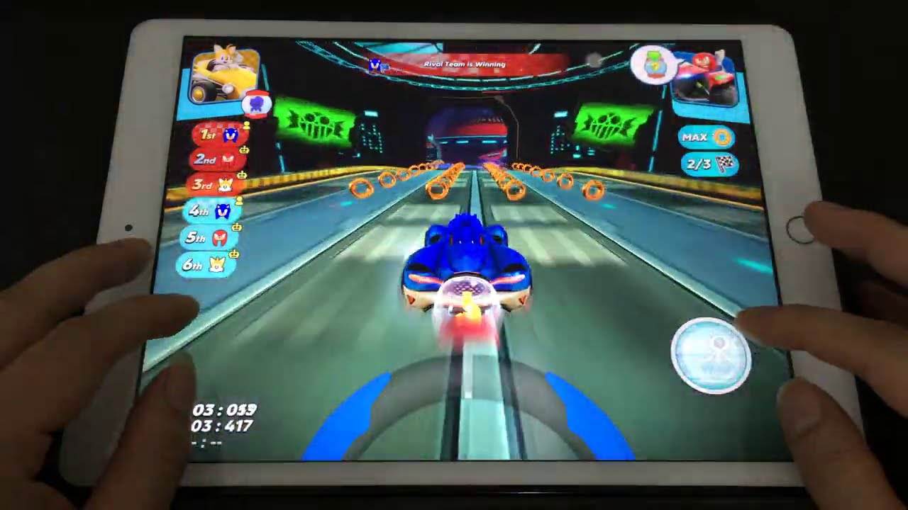 Play Beach Buggy Racing and Sonic Raing in iPad