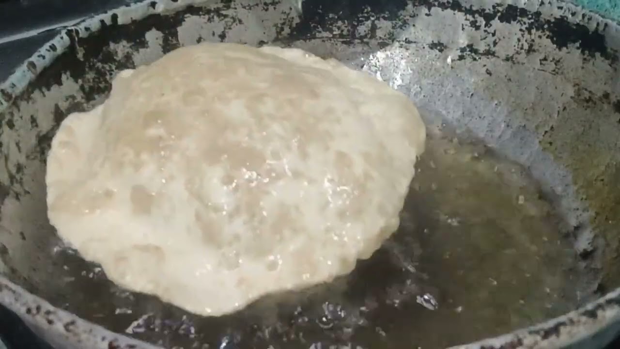 Hotel tara ubbi baruv puri easy tricks, and chatni