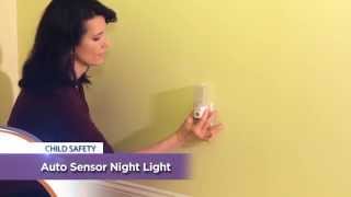 Dreambaby Night Light Automatic Sensor - Demonstration Video | BabySecurity screenshot 3