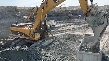 Caterpillar 385C Excavator Loading Trucks - Sotiriadis/Labrianidis Mining Works - 4K