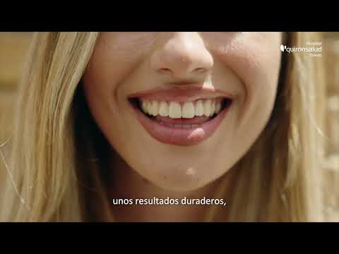 Las doctoras Sada y Barajas resumen los servicios que presta la unidad de Cirugía Oral y Maxilofacial de Quirónsalud Toledo