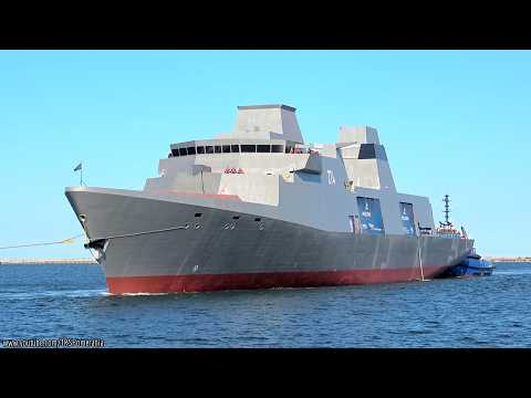 The future ORP Wicher enters the port of Gdynia