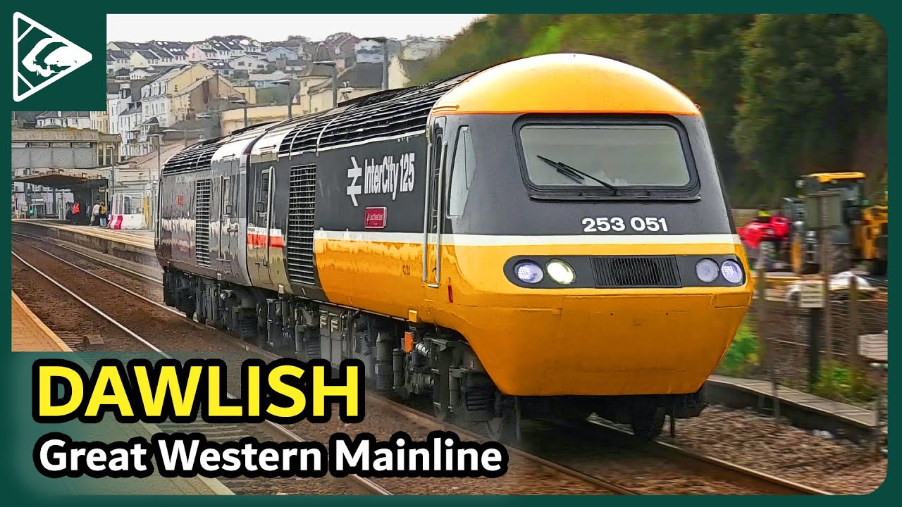 Trains at Dawlish (GWML) 08/04/2023