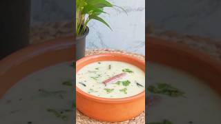 Khatti meethi gujarati style Kadhi Recipe recipeshorts kadhi kadhirecipe lunchrecipe