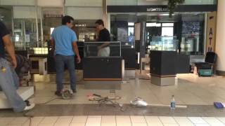 Time lapse Mall Kiosk
