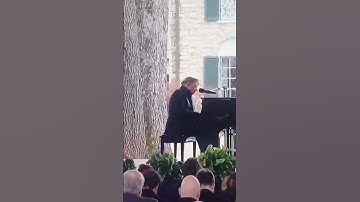 Thumbnail of Axl Rose playing the November Rain solo on piano (Tribute to Lisa Presley)