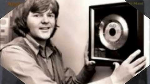 Austin Roberts - Something's Wrong With Me