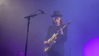 James Bay - Everybody Needs Someone (Live @ The Empiire, Middlesbrough, UK, 09-05-2022)