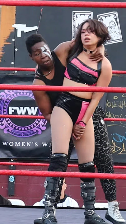 Nina narrowly escapes #womenswrestling