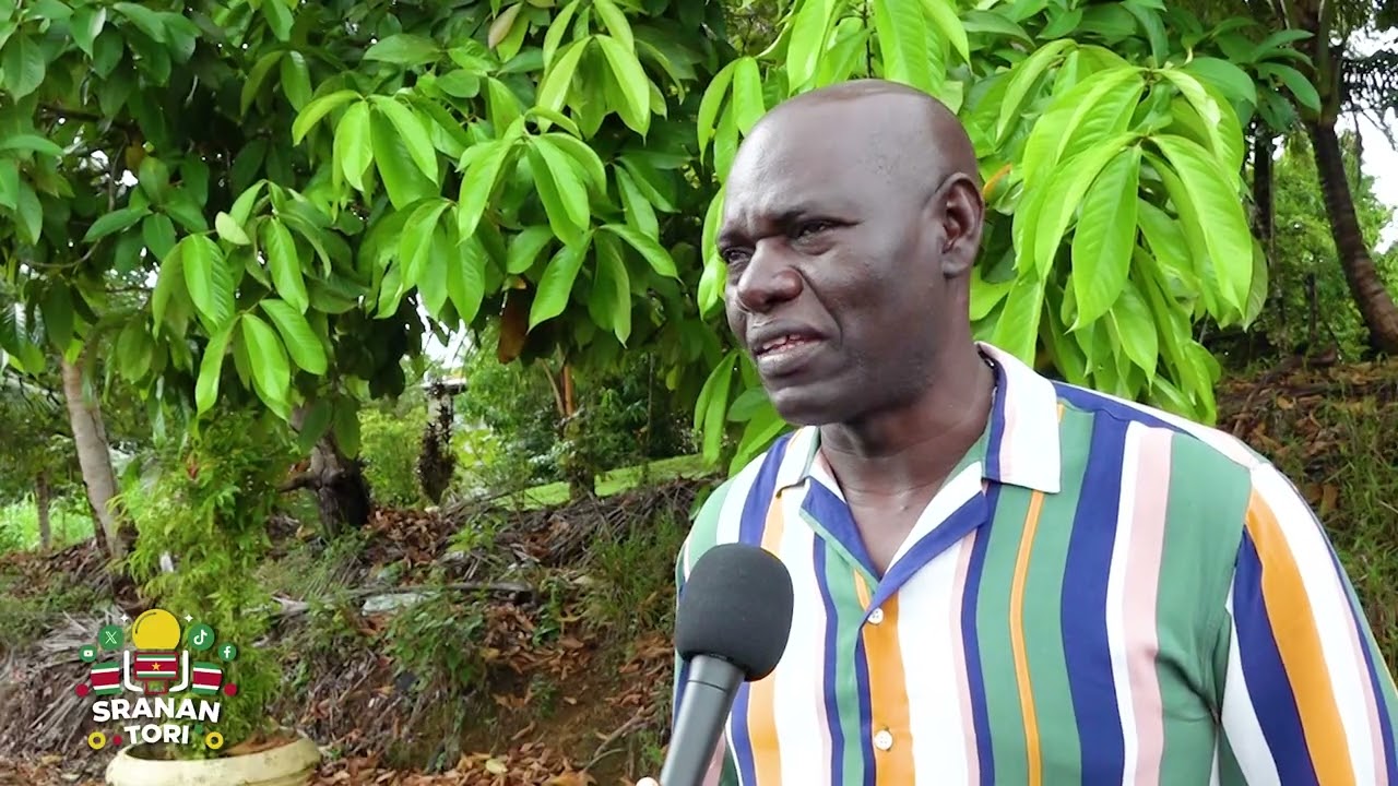 Ronny Asabina over onderwijs en illegale goudwinning in Brokopondo