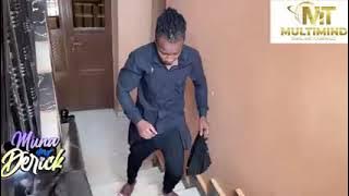 am_muna$Derick Akabawereza mwe Abasitamira Emere😂😂😁😁