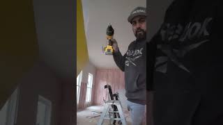 the new dewalt drywall screw gun