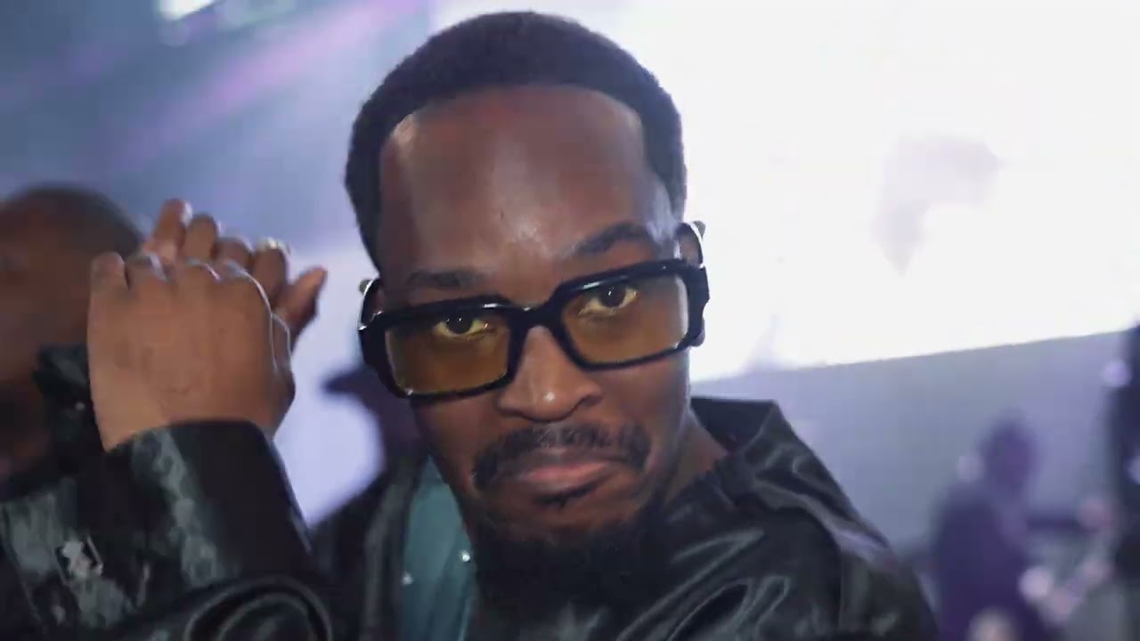 REBECCA ET DOUDOU | MARIAGE FLASHMOB