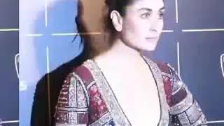 Hot Kareena kapoor show her Cleavage || kareena kapoor hot