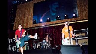 Famous blink-182 KROQ Almost Acoustic Christmas 1999 Profile