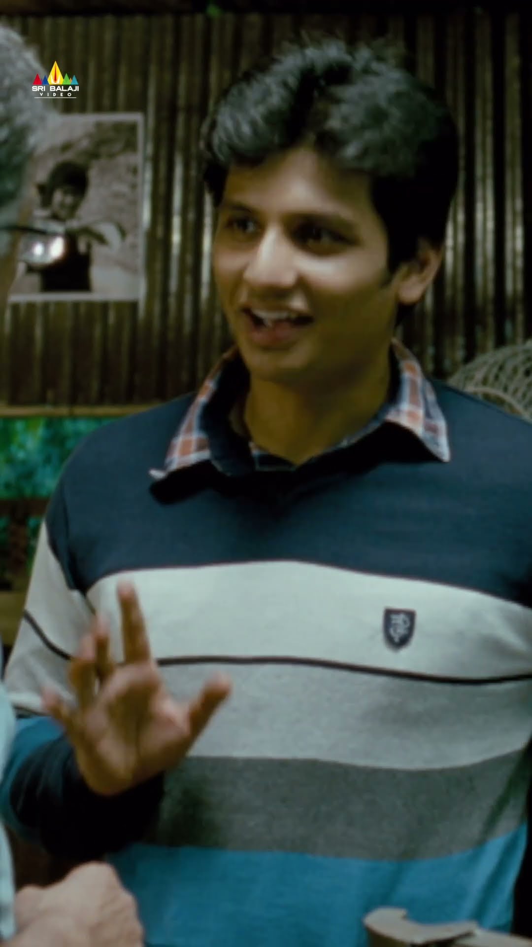 Jiiva Reveals his identity to Pooja Hegde | #mask | #ytshorts | #youtubeshorts | #sribalajivideo
