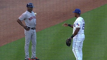 HOU@TEX: Beltre bounces ball off Astros base coach