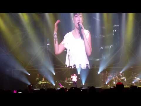 20160618林憶蓮演唱會7(我坐在這裡)